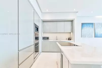 18975 Collins Ave #5403, Sunny Isles Beach, FL 33160 - Photo 7