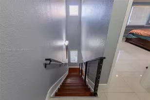 9425 NW 114th Ln, Hialeah Gardens, FL 33018 - Photo 49