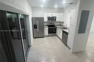 541 NE 5th Ter N 5 Th Terrace, Florida City, FL 33034 - Photo 11