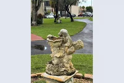 9401 SW 4th St #103, Miami, FL 33174 - Photo 37