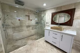 3889 NW 5th St, Miami, FL 33126 - Photo 13