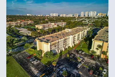 2000 Atlantic Shores Blvd #407, Hallandale Beach, FL 33009 - Photo 19