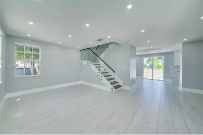 15335 SW 9th Way #15335, Miami, FL 33194 - Photo 5