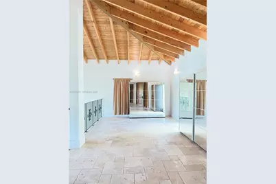 1420 W 21st St, Miami Beach, FL 33140 - Photo 17