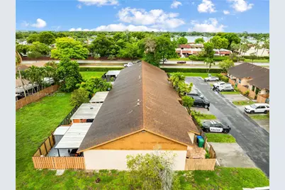 6711 NW 193rd Ter #6711, Hialeah, FL 33015 - Photo 35