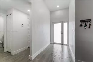 6711 NW 193rd Ter, Hialeah, FL 33015 - Photo 25