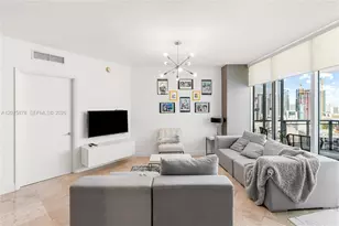 350 S Miami Ave, Miami, FL 33130 - Photo 3