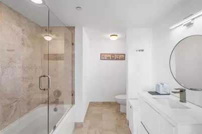 350 S Miami Ave #2605, Miami, FL 33130 - Photo 27