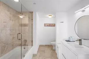 350 S Miami Ave, Miami, FL 33130 - Photo 27