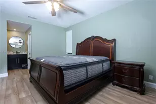 8050 Palmetto Palm Cir, Tamarac, FL 33321 - Photo 19