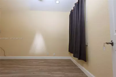 8050 Palmetto Palm Cir #55, Tamarac, FL 33321 - Photo 7