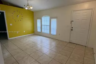653 Bluebill Ct, Poinciana, FL 34759 - Photo 3