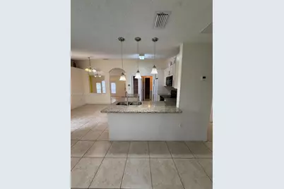653 Bluebill Ct, Poinciana, FL 34759 - Photo 5