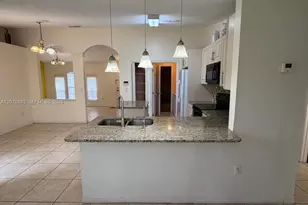 653 Bluebill Ct, Poinciana, FL 34759 - Photo 5