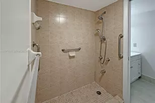 995 SW 84th Ave, Miami, FL 33144 - Photo 19