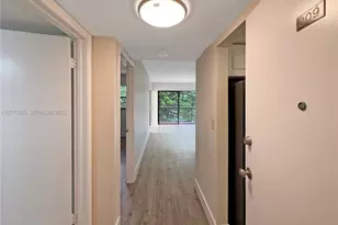 995 SW 84th Ave, Miami, FL 33144 - Photo 3