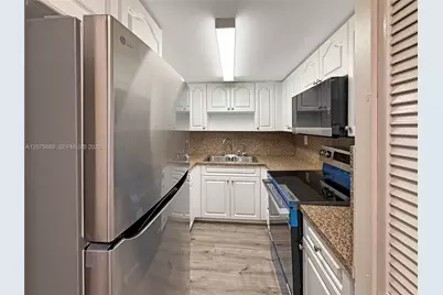 995 SW 84th Ave #309, Miami, FL 33144 - Photo 5