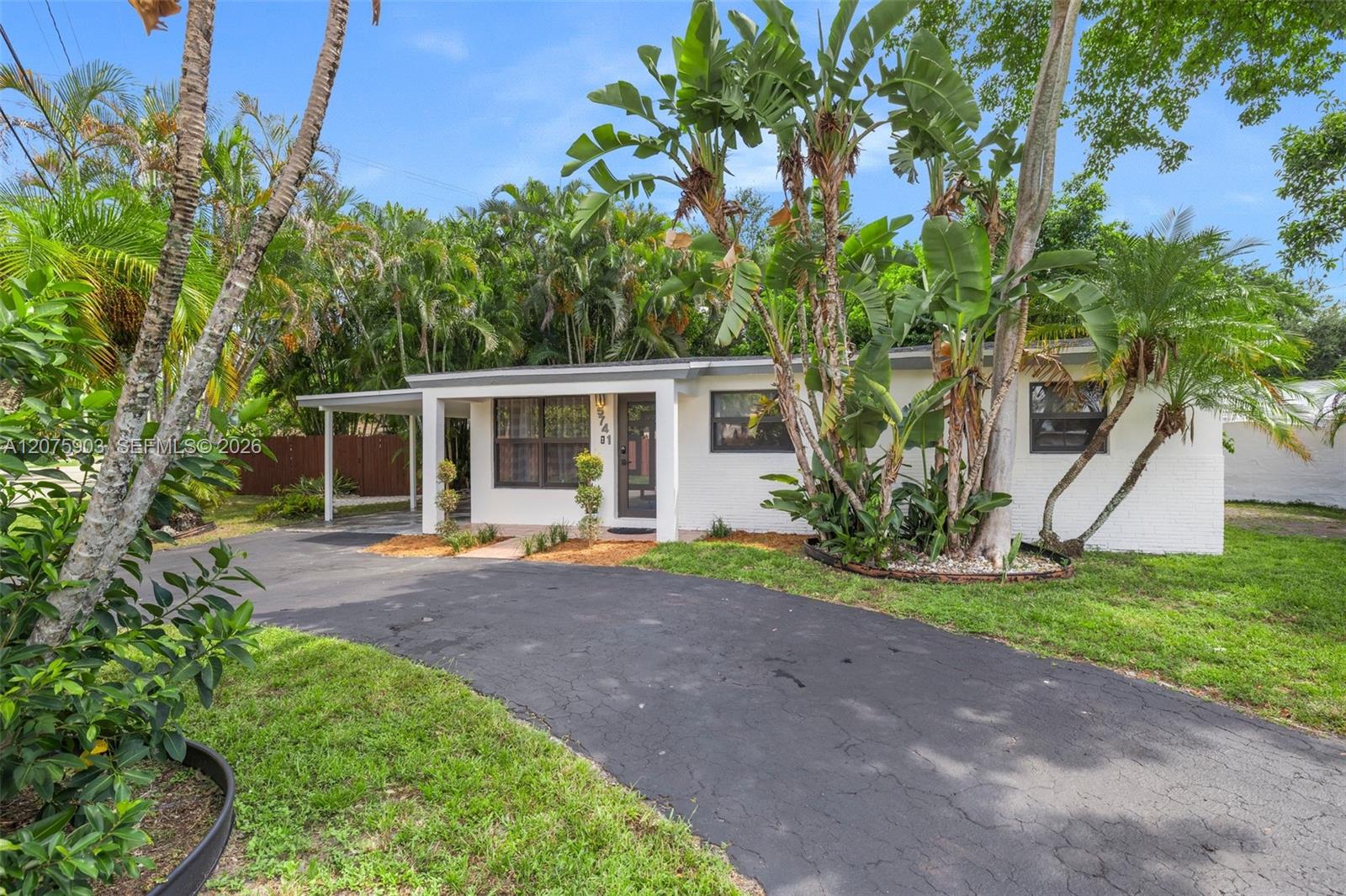 5741 Simms St - 5741 Simms St, Hollywood, FL 33021 Luxury Property | Jose Angel Pina