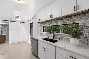 5741 Simms St, Hollywood, FL 33021 - Photo 9