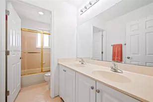 445 Conservation Dr, Weston, FL 33327 - Photo 23