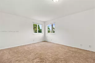 445 Conservation Dr, Weston, FL 33327 - Photo 21