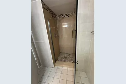 10257 NW 9th St Cir #102-10, Miami, FL 33172 - Photo 9
