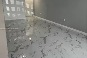 10257 NW 9th St Cir, Miami, FL 33172 - Photo 3