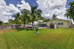 10320 NW 42nd Dr, Coral Springs, FL 33065 - Photo 3