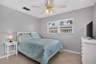 10320 NW 42nd Dr, Coral Springs, FL 33065 - Photo 25