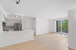 6851 SW 44th St, Miami, FL 33155 - Photo 9