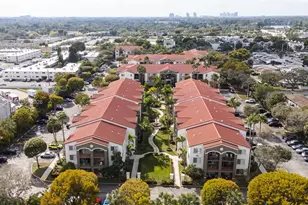 6851 SW 44th St, Miami, FL 33155 - Photo 3