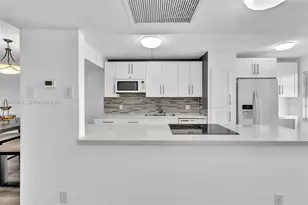 1300 SW 124th Terrace, Pembroke Pines, FL 33027 - Photo 9