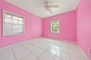 2723 NW 3rd St, Miami, FL 33125 - Photo 13