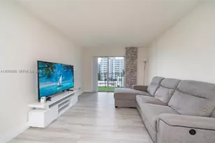 899 West Ave, Miami Beach, FL 33139 - Photo 13