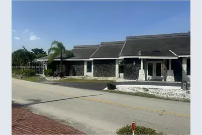 4608 Bayberry Ln, Tamarac, FL 33319 - Photo 1