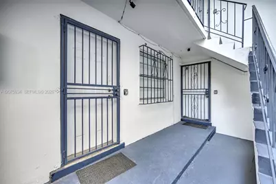 641 NW 2nd St, Miami, FL 33128 - Photo 19
