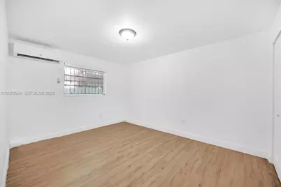 641 NW 2nd St, Miami, FL 33128 - Photo 47
