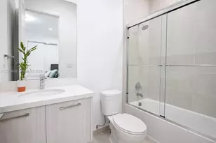 4318 NW 81st Ave, Doral, FL 33166 - Photo 39