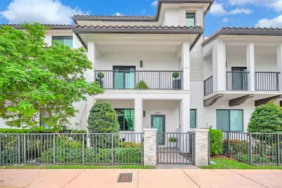 4256 NW 83rd Ave, Doral, FL 33166 - Photo 7