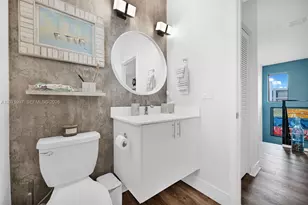 4256 NW 83rd Ave, Doral, FL 33166 - Photo 11