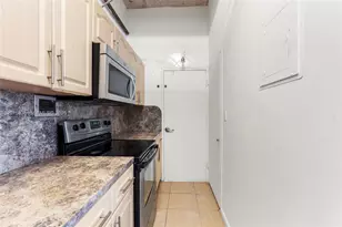 1000 West Ave, Miami Beach, FL 33139 - Photo 23