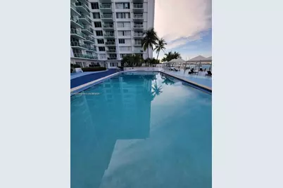 1000 West Ave #PH32, Miami Beach, FL 33139 - Photo 45