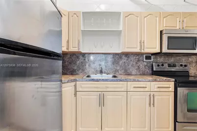 1000 West Ave #PH32, Miami Beach, FL 33139 - Photo 21