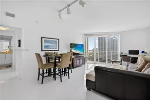 335 S Biscayne Blvd, Miami, FL 33131 - Photo 7
