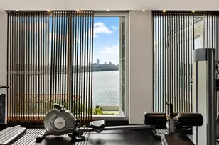 335 S Biscayne Blvd, Miami, FL 33131 - Photo 21