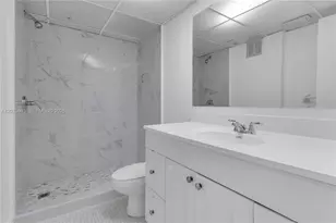 8101 SW 72nd Ave, Miami, FL 33143 - Photo 15