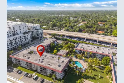 8101 SW 72nd Ave #123W, Miami, FL 33143 - Photo 31