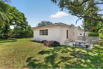 6629 SW 65th St, South Miami, FL 33143 - Photo 3