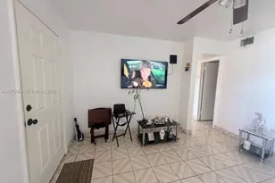 3190 NW 97th St, Miami, FL 33147 - Photo 13