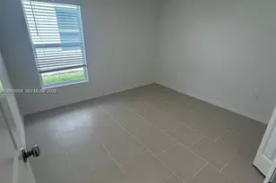 4022 N San Felice Ln, Fort Myers, FL 33917 - Photo 13